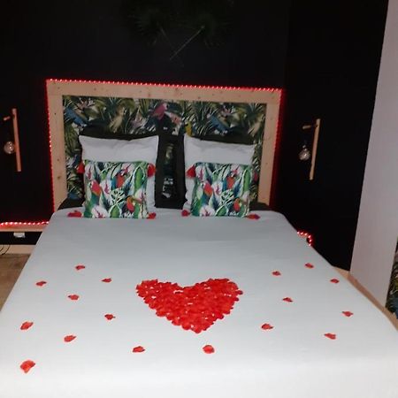 La Chambre Des Songes Saze  ภายนอก รูปภาพ