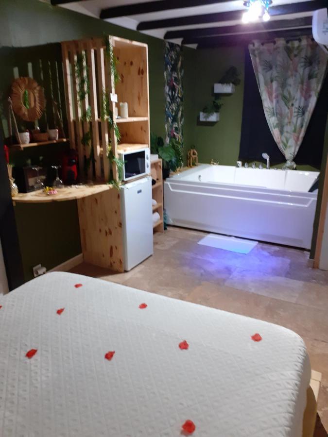 La Chambre Des Songes Saze  ภายนอก รูปภาพ